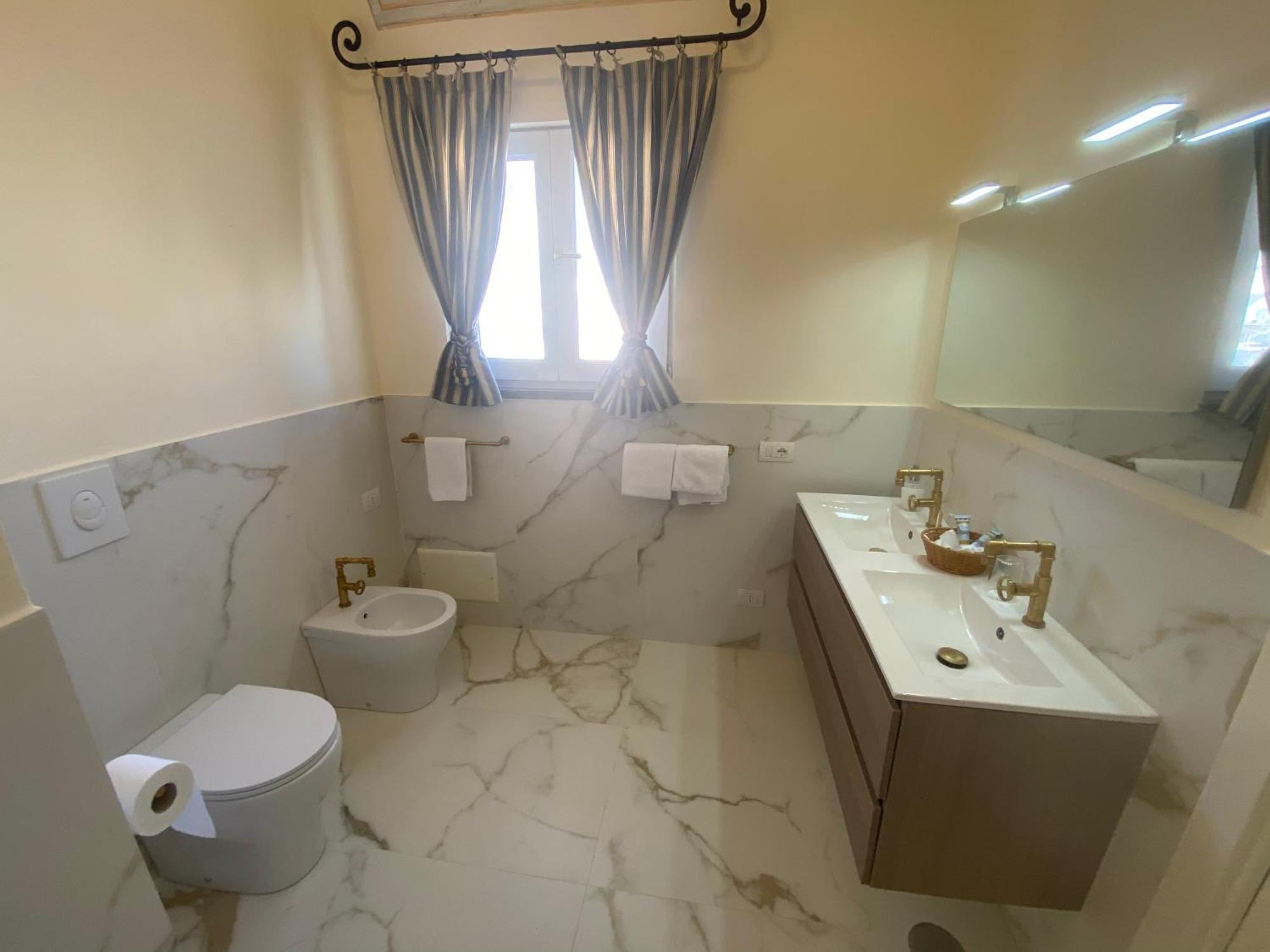 Casa Raiola By Caprirooms エクステリア 写真